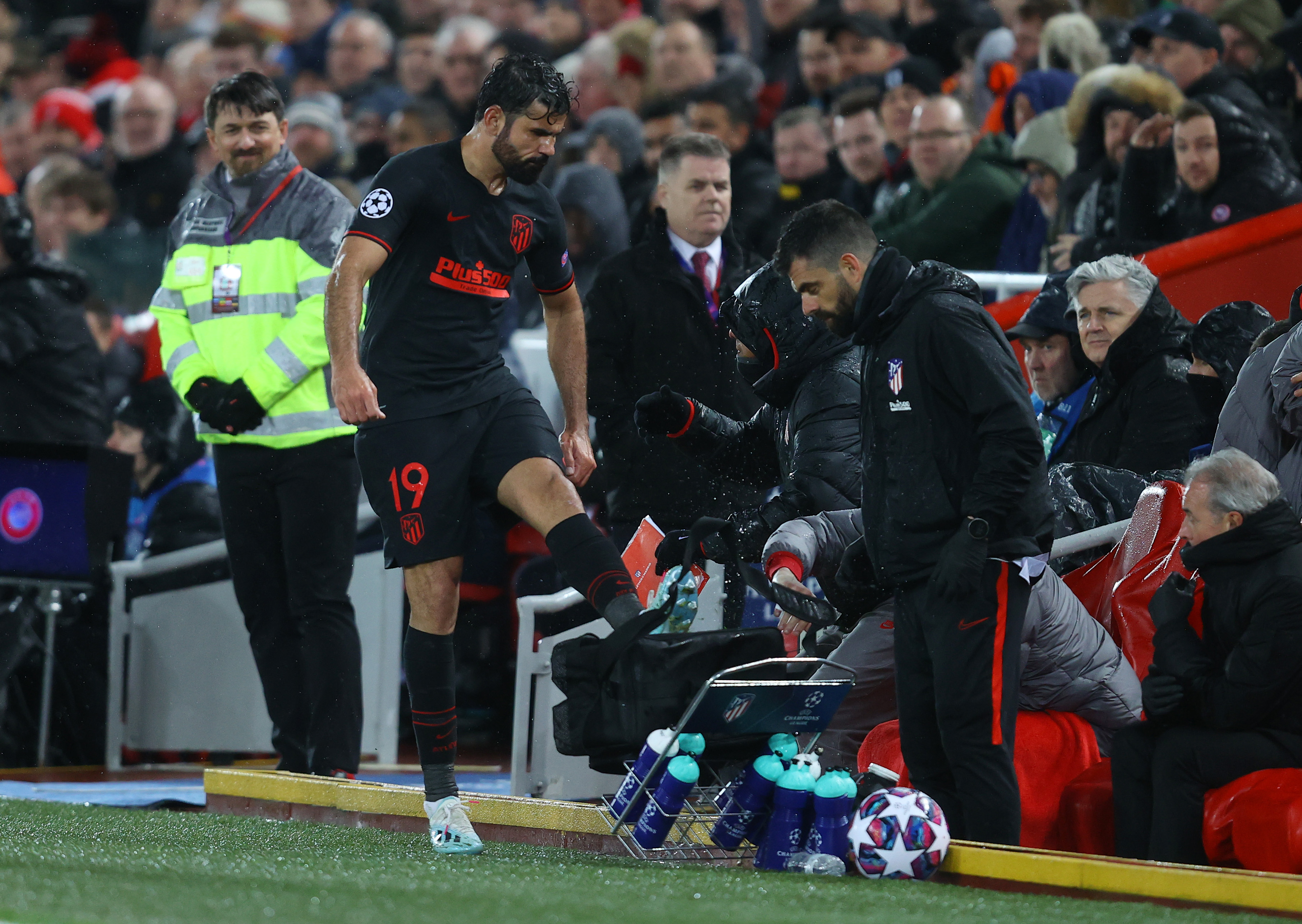 Liverpool FC v Atletico Madrid - UEFA Champions League Round of 16: Second Leg Liverpool FC v Atletico Madrid - UEFA Champions League Round of 16: Second Leg
