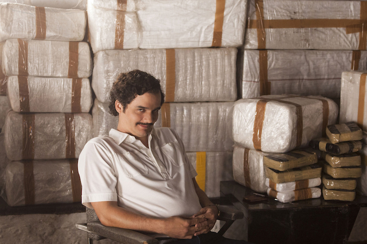 NARCOS S01E06