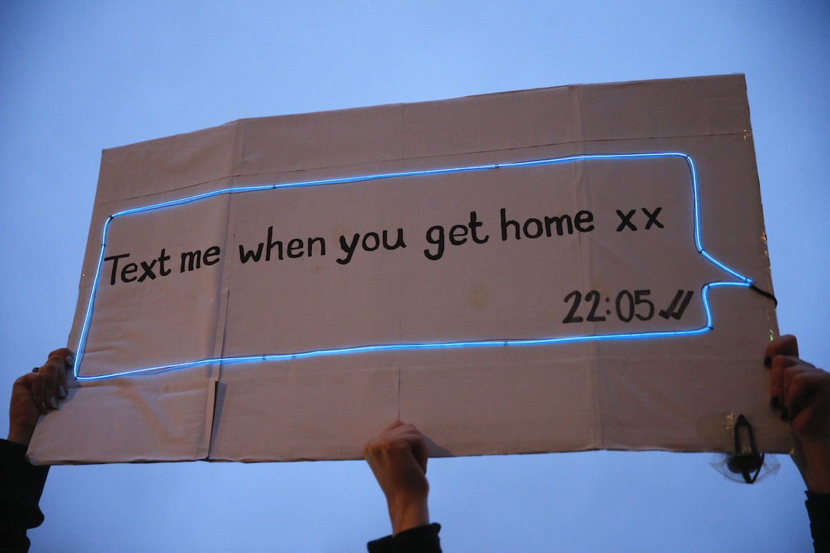 Met Police Criticised Over Response To Sarah Everard Vigil Met Police Criticised Over Response To Sarah Everard Vigil