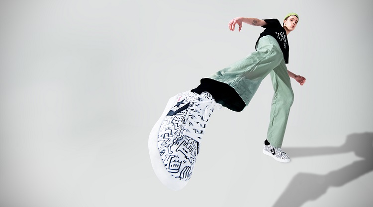 SU21_KEITH_HARING_LIFESTYLE_Converse-KeithHaring_1094_16-9.jpg SU21_KEITH_HARING_LIFESTYLE_Converse-KeithHaring_1094_16-9.jpg