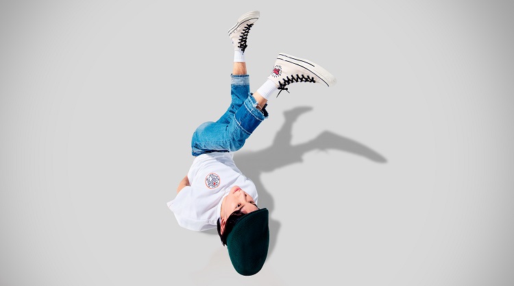 SU21_KEITH_HARING_LIFESTYLE_Converse-KeithHaring_3000_16-9.jpg SU21_KEITH_HARING_LIFESTYLE_Converse-KeithHaring_3000_16-9.jpg