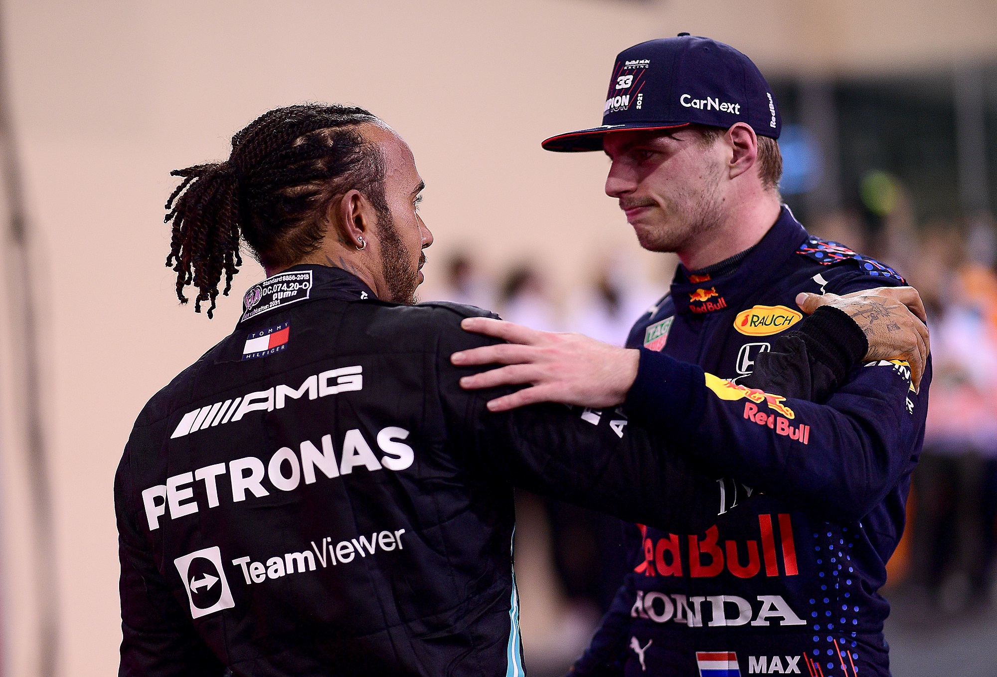 Lewis Hamilton i Max Verstappen Lewis Hamilton i Max Verstappen
