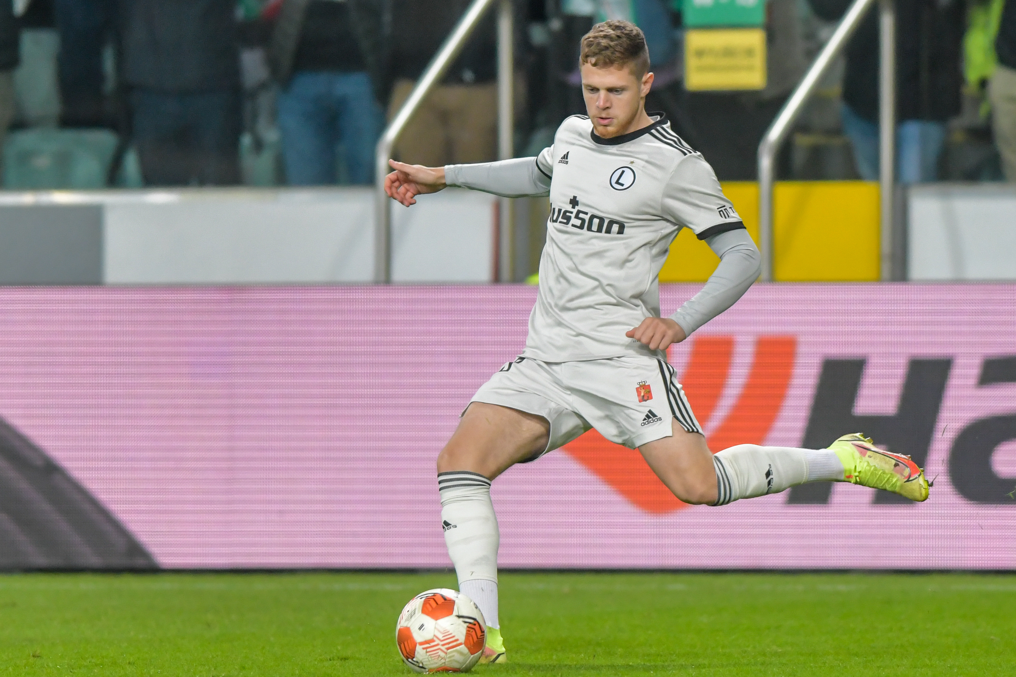 Pilka nozna. Liga Europy. Legia Warszawa - Leicester City. 30.09.2021