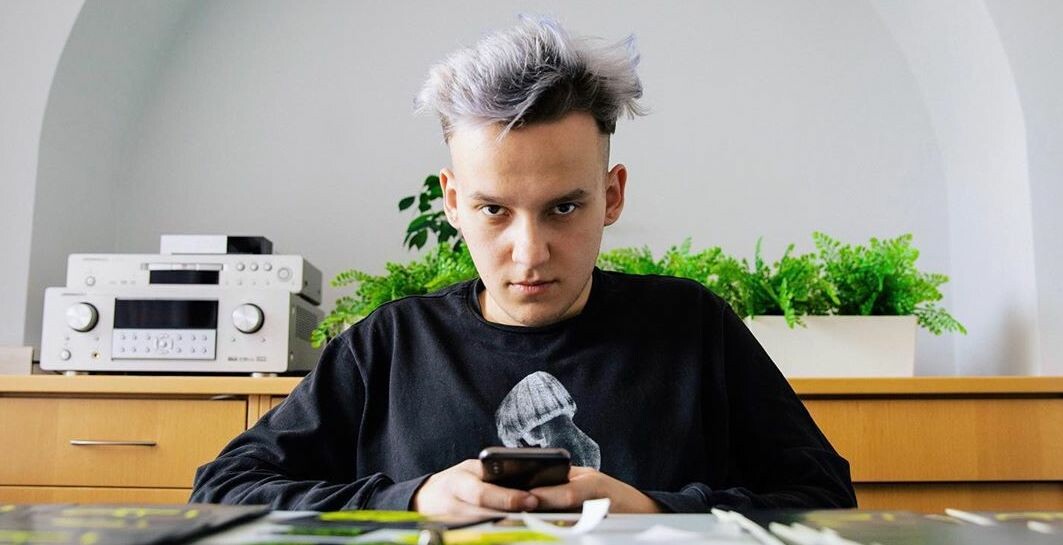 Kubi Producent Raper To są nasze wrażenia po odsłuchaniu albumu Kubiego Producenta | newonce